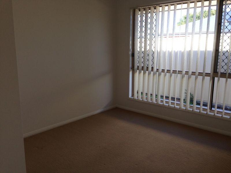 15 Alpha Avenue, Crestmead QLD 4132