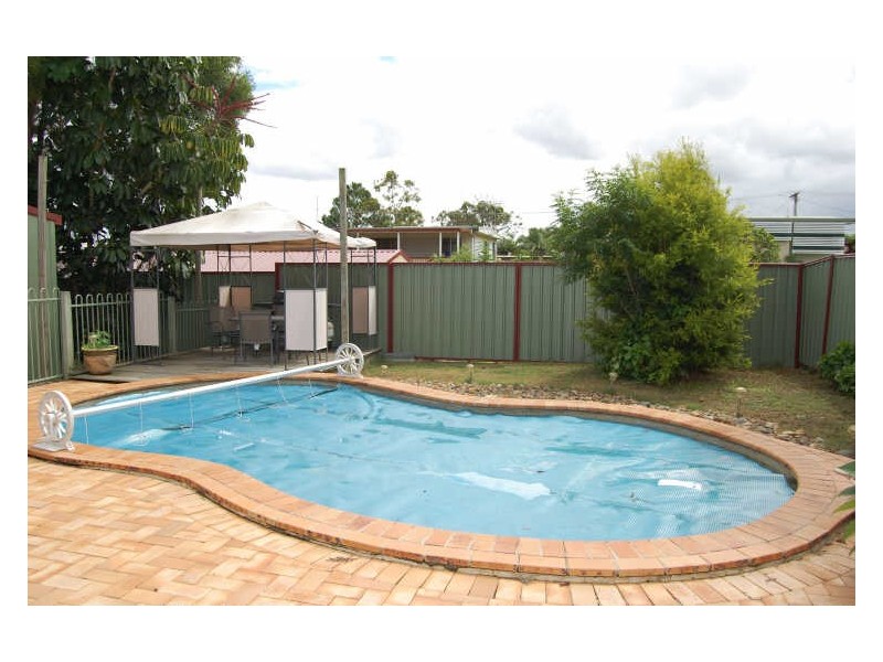 98 Barossa Street, Kingston QLD 4114