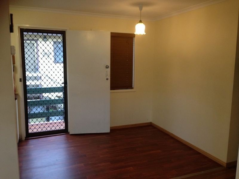 19 Hope Street, Kingston QLD 4114