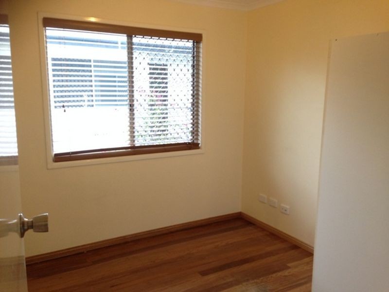 19 Hope Street, Kingston QLD 4114