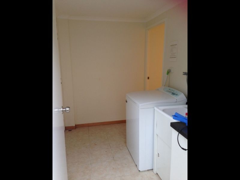 19 Hope Street, Kingston QLD 4114