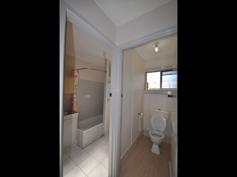 100 Jacaranda Ave, Logan Central QLD 4114