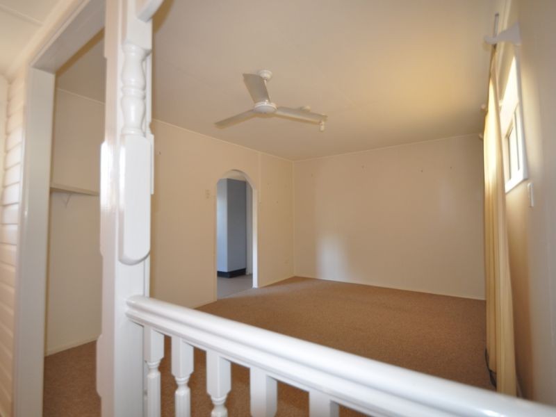 100 Jacaranda Ave, Logan Central QLD 4114