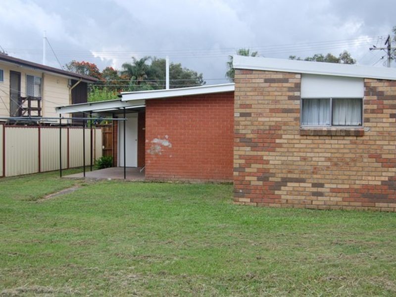 17 Birch Street, Kingston QLD 4114