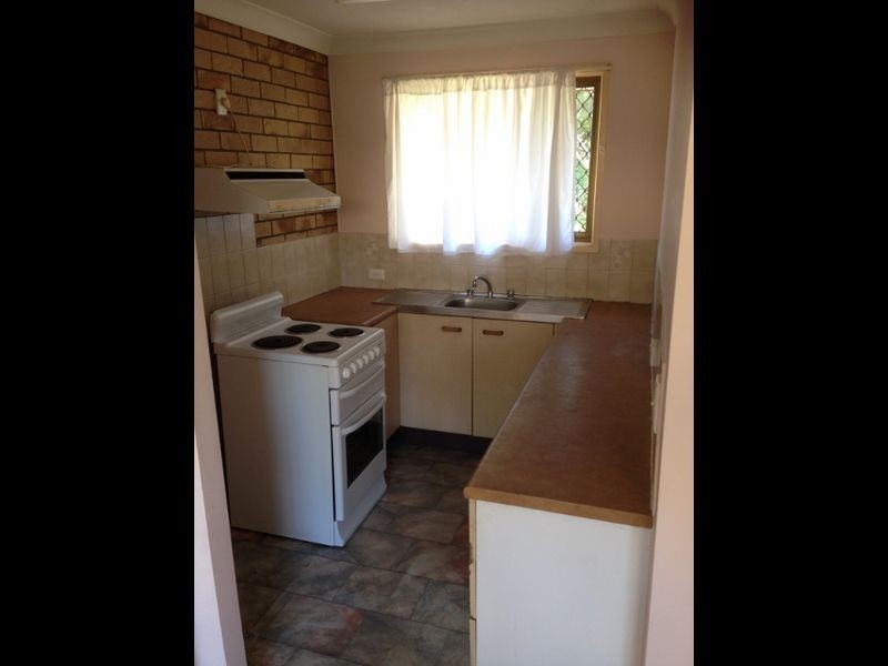 14-13 Blackwood Road, Logan Central QLD 4114