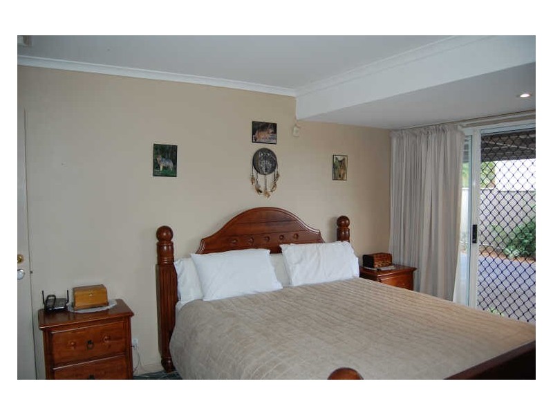 34 Winifred Street, Kingston QLD 4114