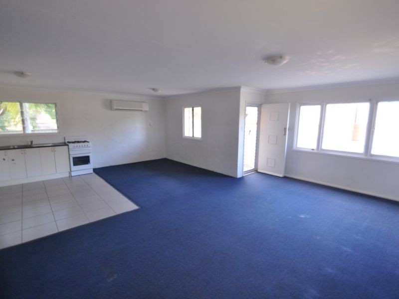 7 Avoca Street, Woodridge QLD 4114