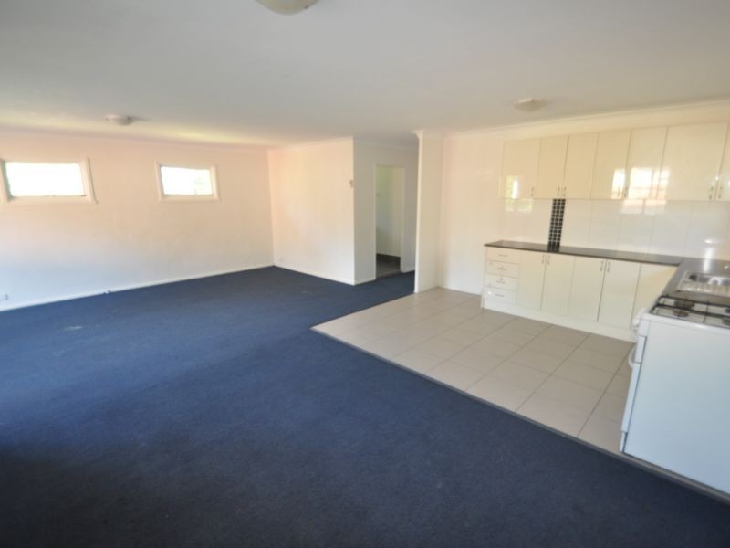 7 Avoca Street, Woodridge QLD 4114