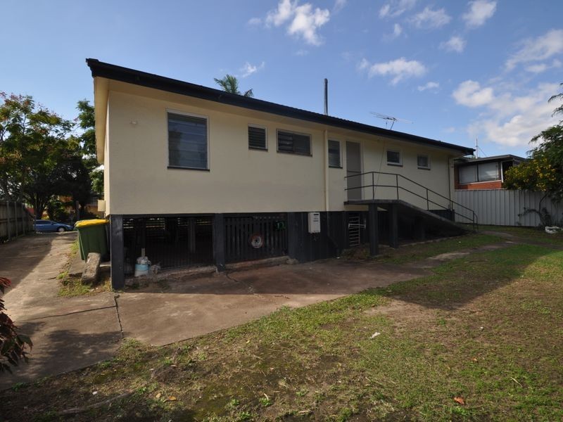 7 Avoca Street, Woodridge QLD 4114