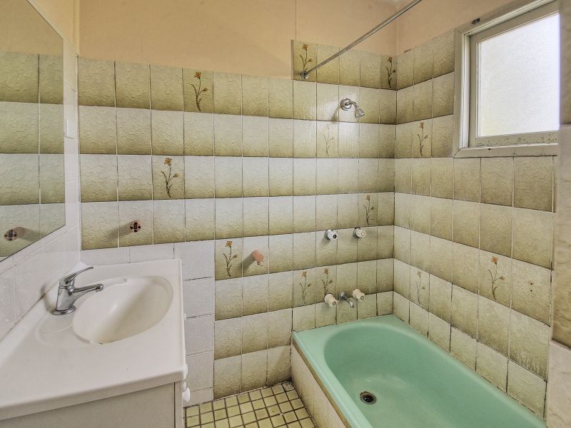 6 Oakland Avenue, Woodridge QLD 4114
