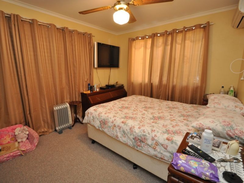 76 Juers Street, Kingston QLD 4114