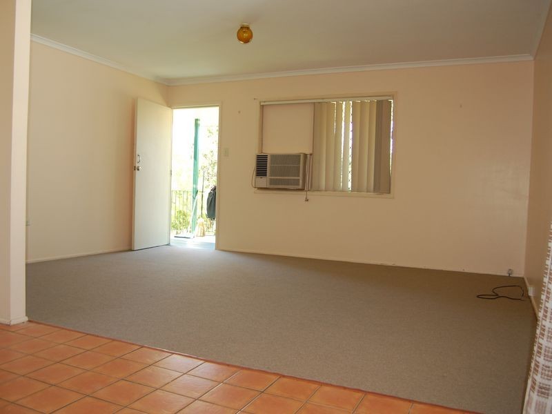 8 Candish Street, Woodridge QLD 4114