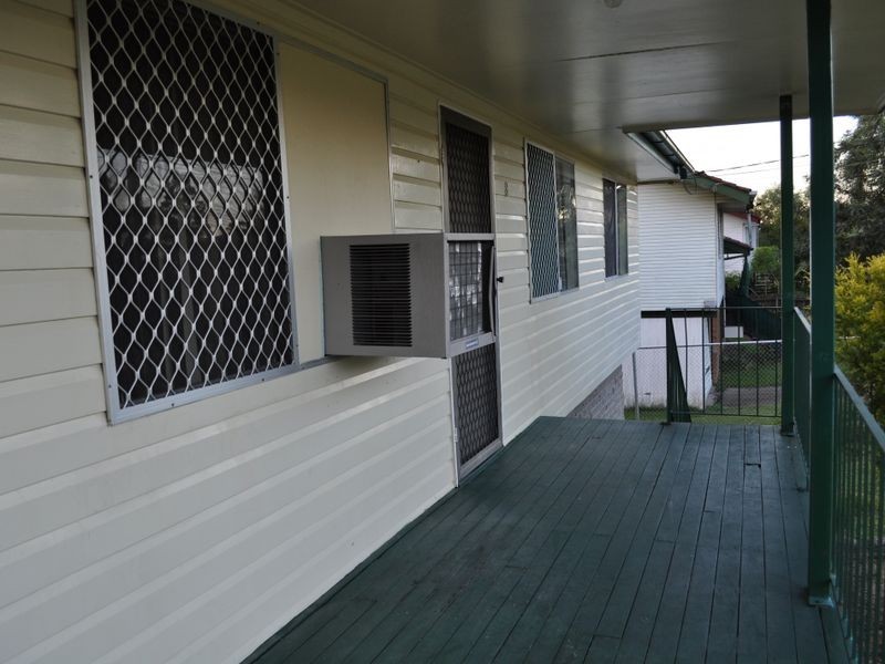 8 Candish Street, Woodridge QLD 4114