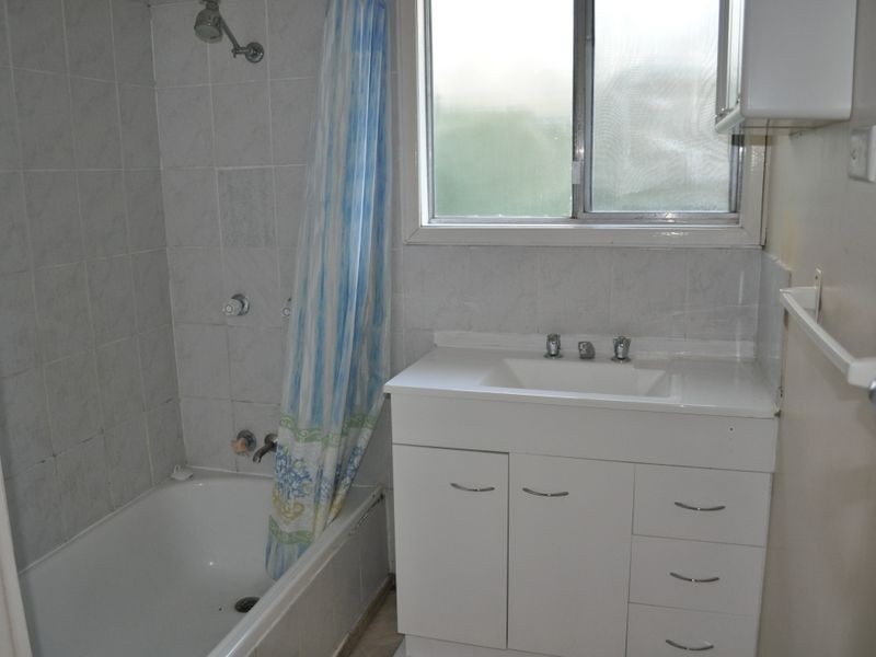 8 Candish Street, Woodridge QLD 4114