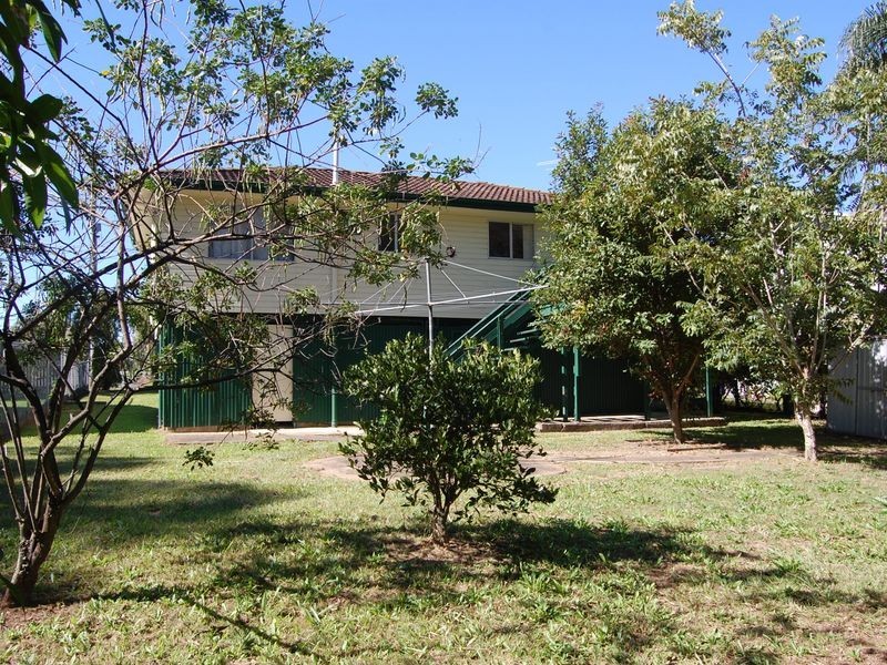 8 Candish Street, Woodridge QLD 4114