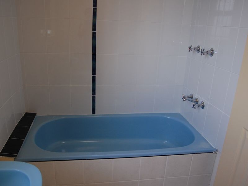 24a Laughlin Street, Kingston QLD 4114
