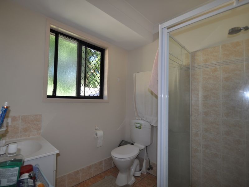 4 Riseborough Crescent, Crestmead QLD 4132
