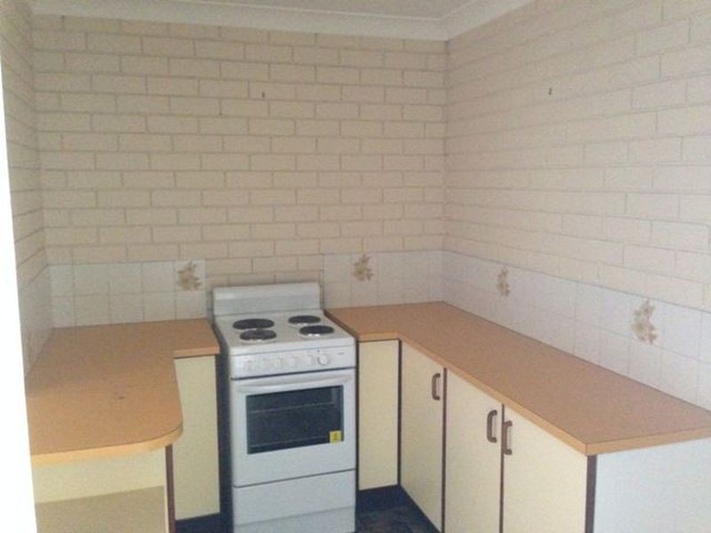 4/335 Kingston Road, Logan Central QLD 4114