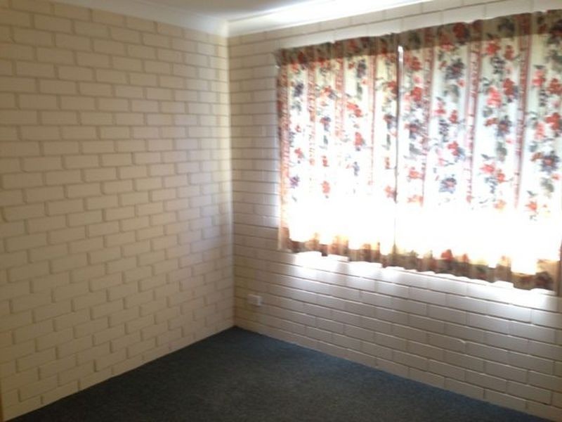 4/335 Kingston Road, Logan Central QLD 4114