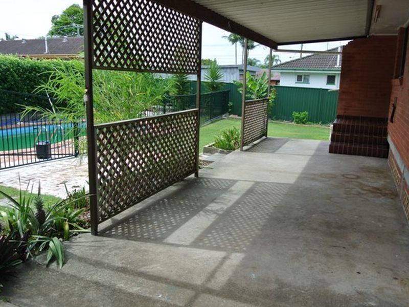 16 Dorothy Street, Woodridge QLD 4114