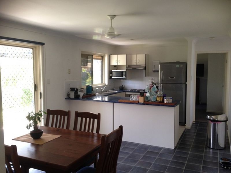 9 Lake Kurwongbah Court, Logan Reserve QLD 4133