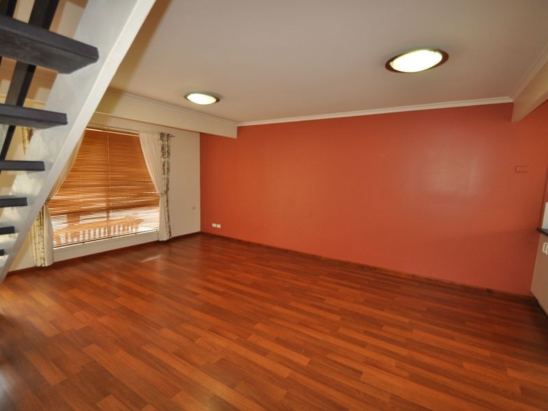 10/96 Smith Road, Woodridge QLD 4114