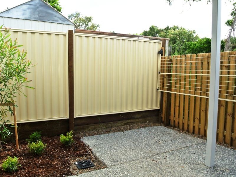 2/11 Macbeth Street, Kingston QLD 4114
