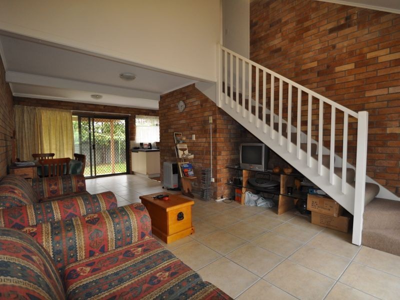 4/11 Macquarie Street, Woodridge QLD 4114