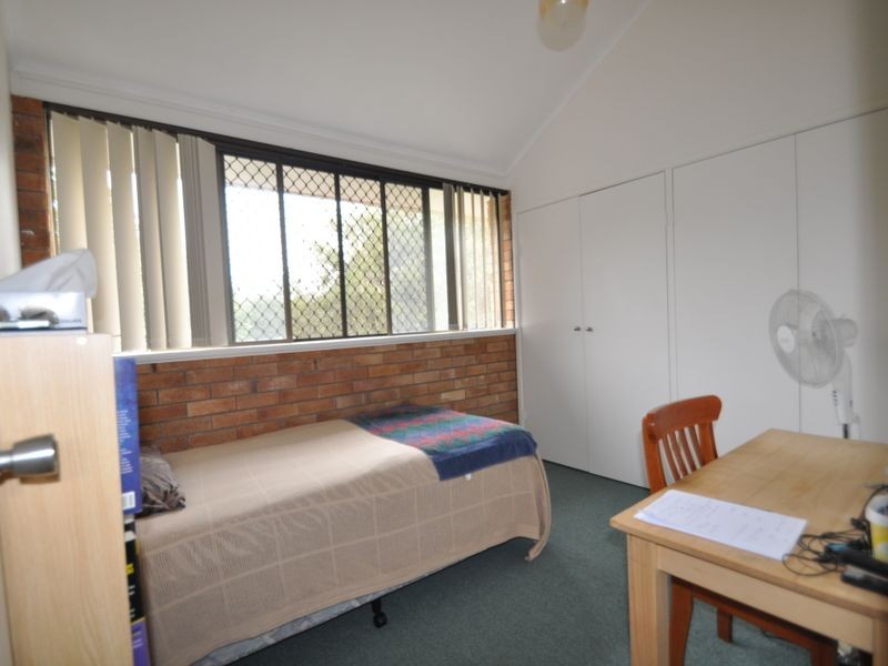 4/11 Macquarie Street, Woodridge QLD 4114