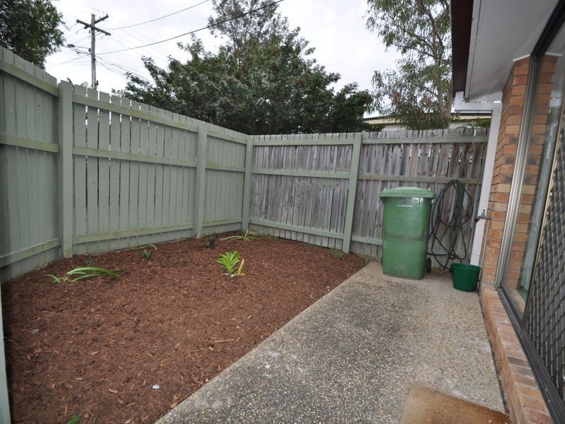 4/11 Macquarie Street, Woodridge QLD 4114