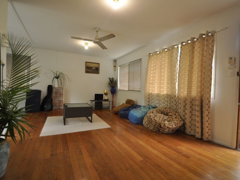 12 Alice Street, Kingston QLD 4114