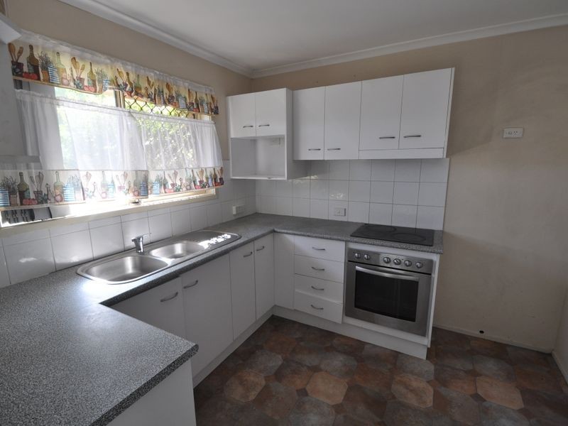 9 Marsala Court, Kingston QLD 4114