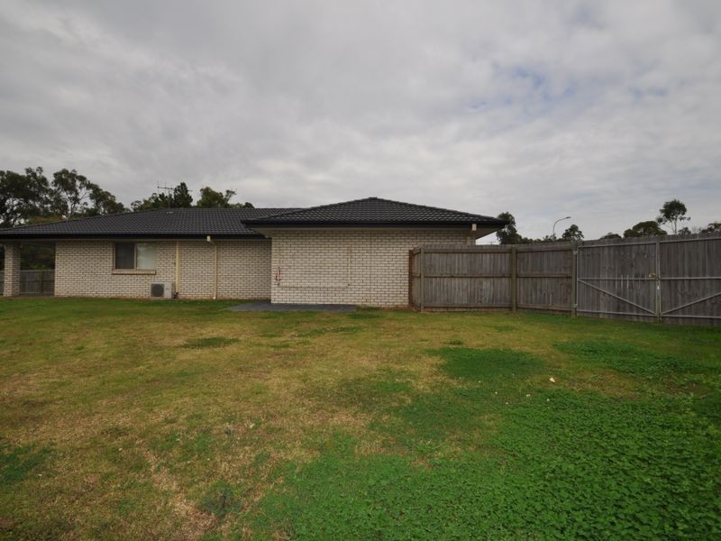 20 Crescendo Place, Crestmead QLD 4132