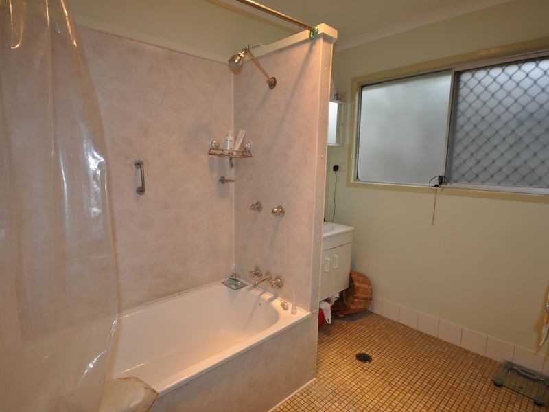 9 Keyes Street, Loganlea QLD 4131