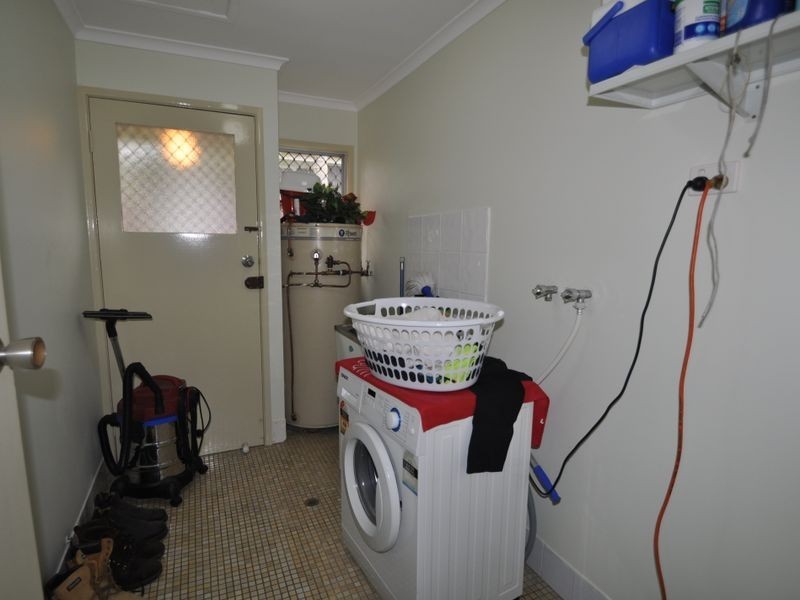 9 Keyes Street, Loganlea QLD 4131