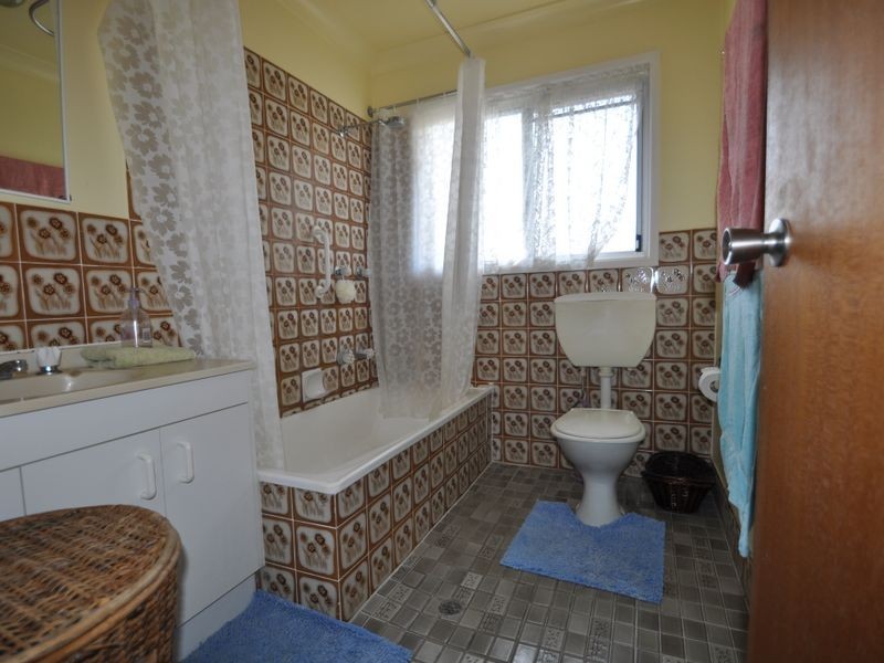 29/18 Defiance Road, Logan Central QLD 4114