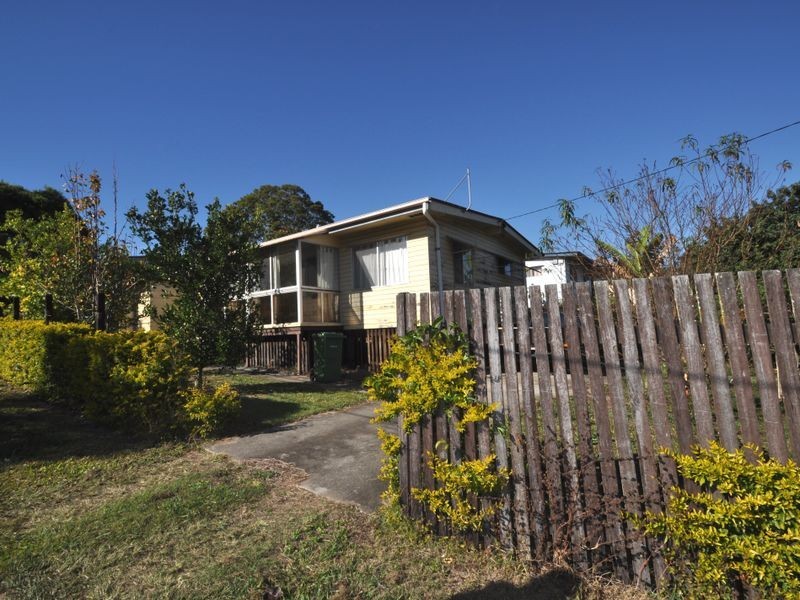 1 Sithney Street, Kingston QLD 4114
