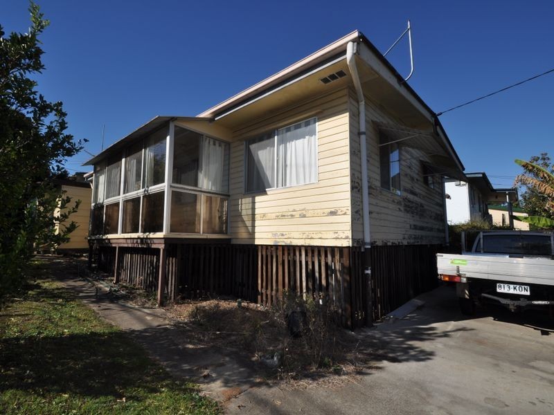1 Sithney Street, Kingston QLD 4114