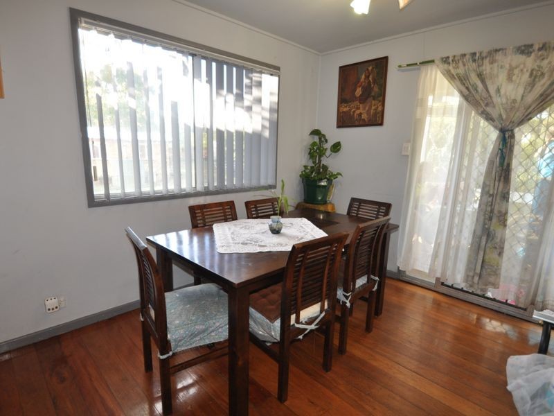 114 Jacaranda Avenue, Logan Central QLD 4114