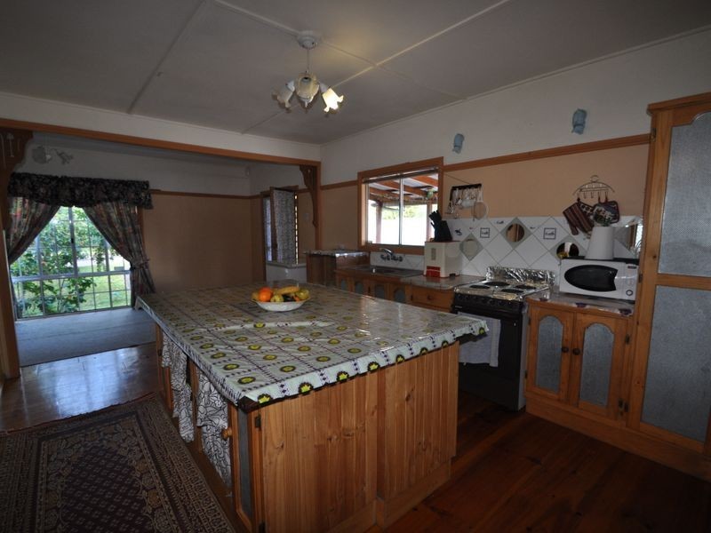 20 Defiance Road, Logan Central QLD 4114