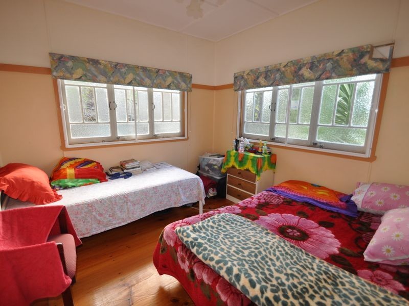 20 Defiance Road, Logan Central QLD 4114