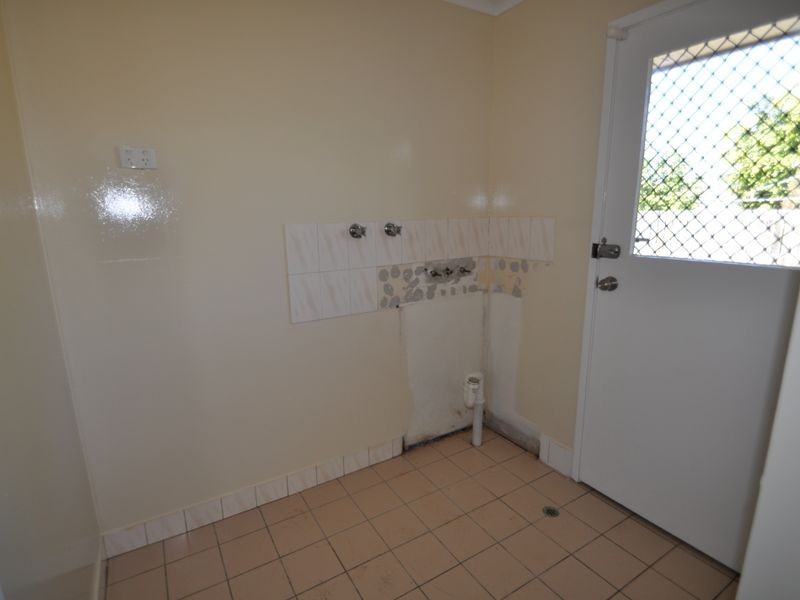 10 Shiraz Court, Kingston QLD 4114