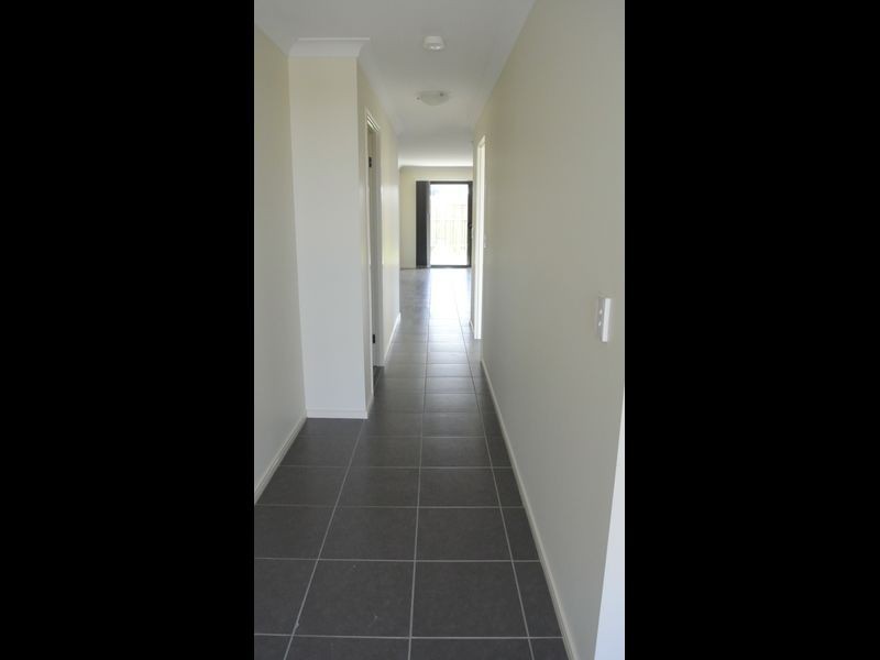 64 Cobblestone Avenue, Logan Reserve QLD 4133