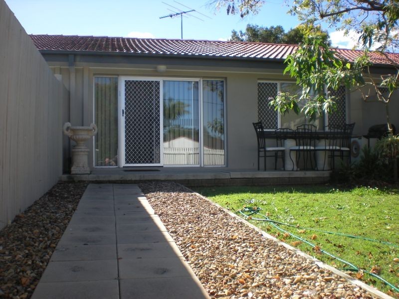 4/71 Ellen Street, Logan Central QLD 4114