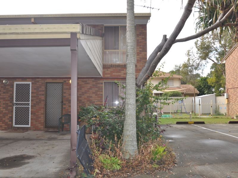 4/38 Charles Avenue, Logan Central QLD 4114
