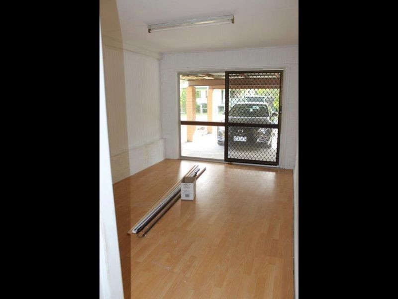 8 Gidgee Street, Kingston QLD 4114