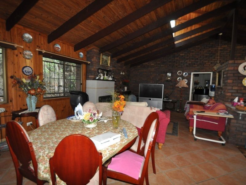 192 Dennis Road, Springwood QLD 4127