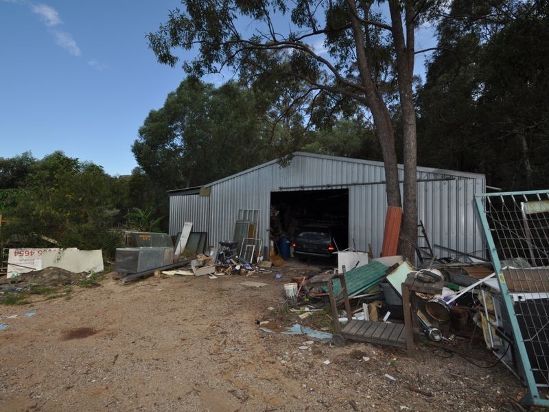 192 Dennis Road, Springwood QLD 4127