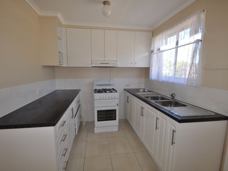 111 Aquarius Drive, Kingston QLD 4114