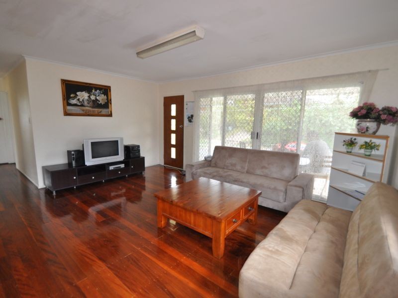 42 Louise Street, Underwood QLD 4119